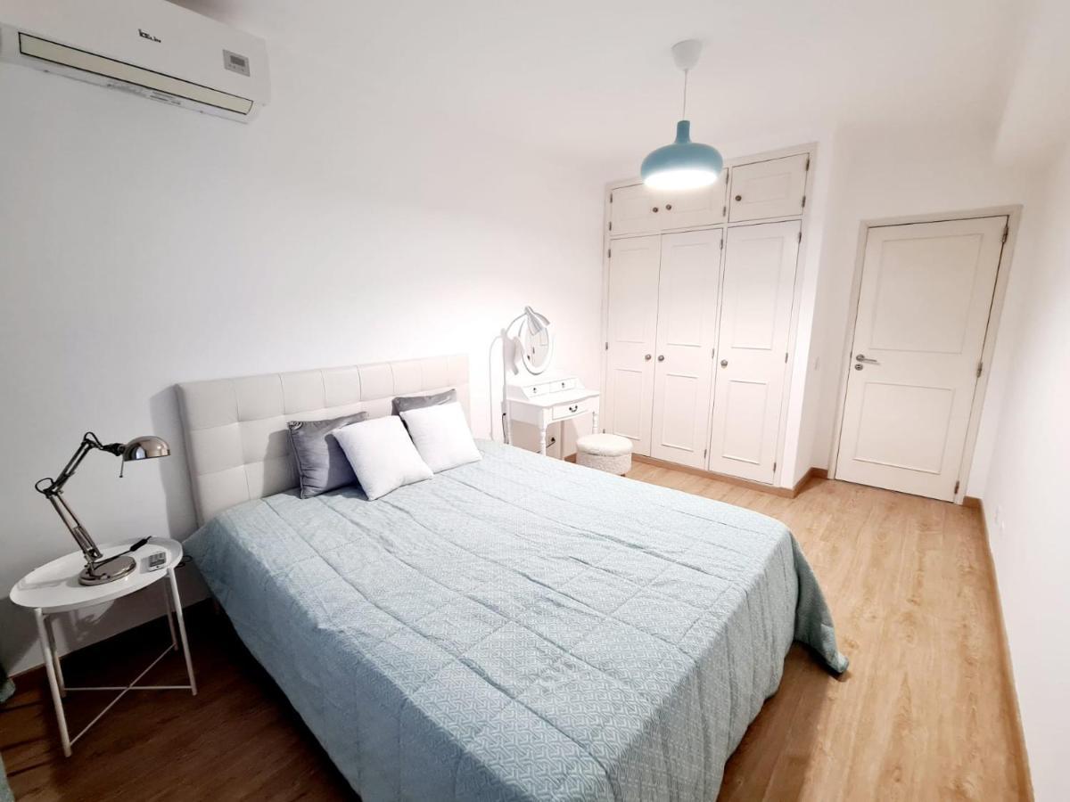 Central And New Fancy 2 Bedroom Apart.W/ 2 Wc 法鲁区 外观 照片